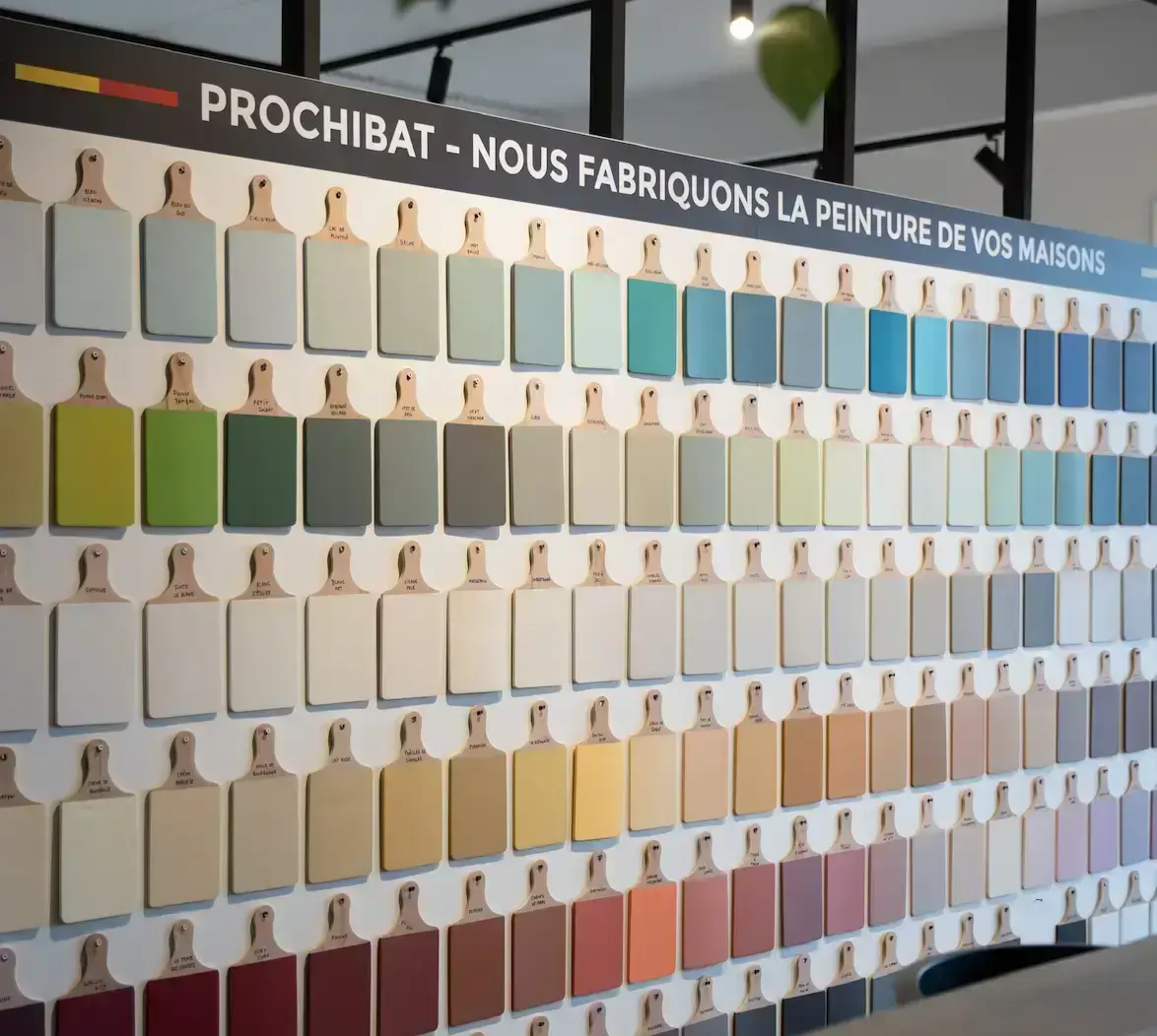 Mur du nuancier des couleurs de Prochibat
